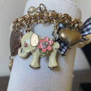 RARE NWOT VINTAGE Elephant Cottagecore Bracelet